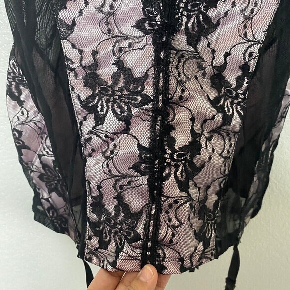 The Collection Escante Womens Black and Pink Lace Padded Lace Up Large Corset - Picture 4 of 13